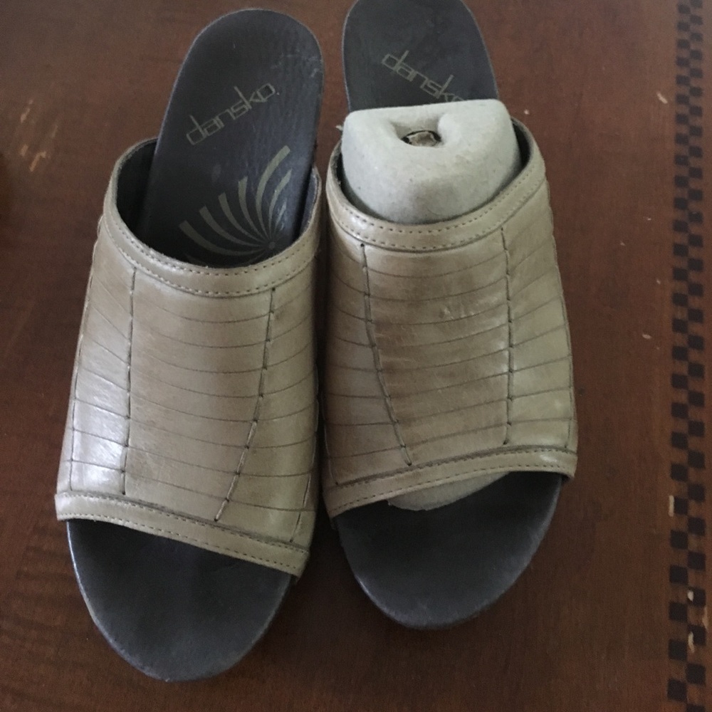 Dansko dress shoes