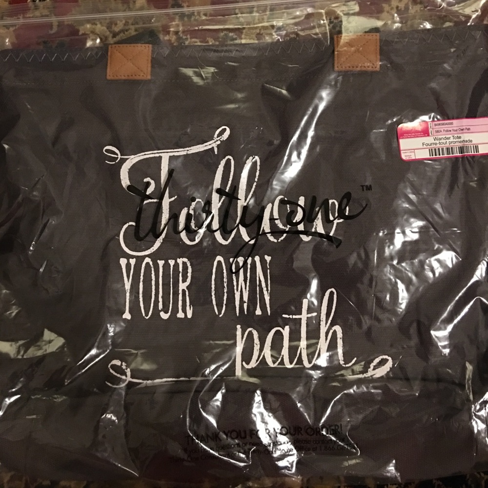 Thirty-One Wander Tote NEW