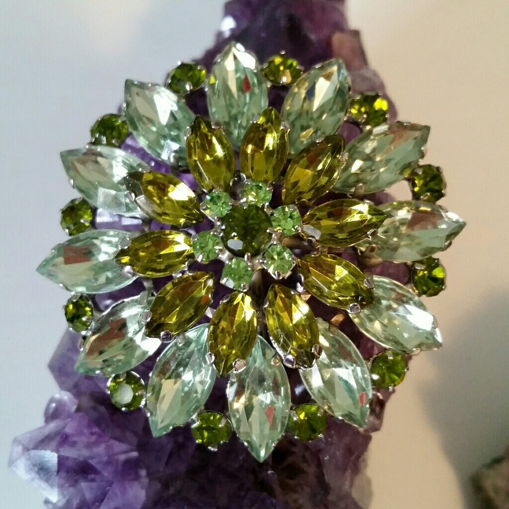 Green Rhinestone Brooch Hat Scarf Pin