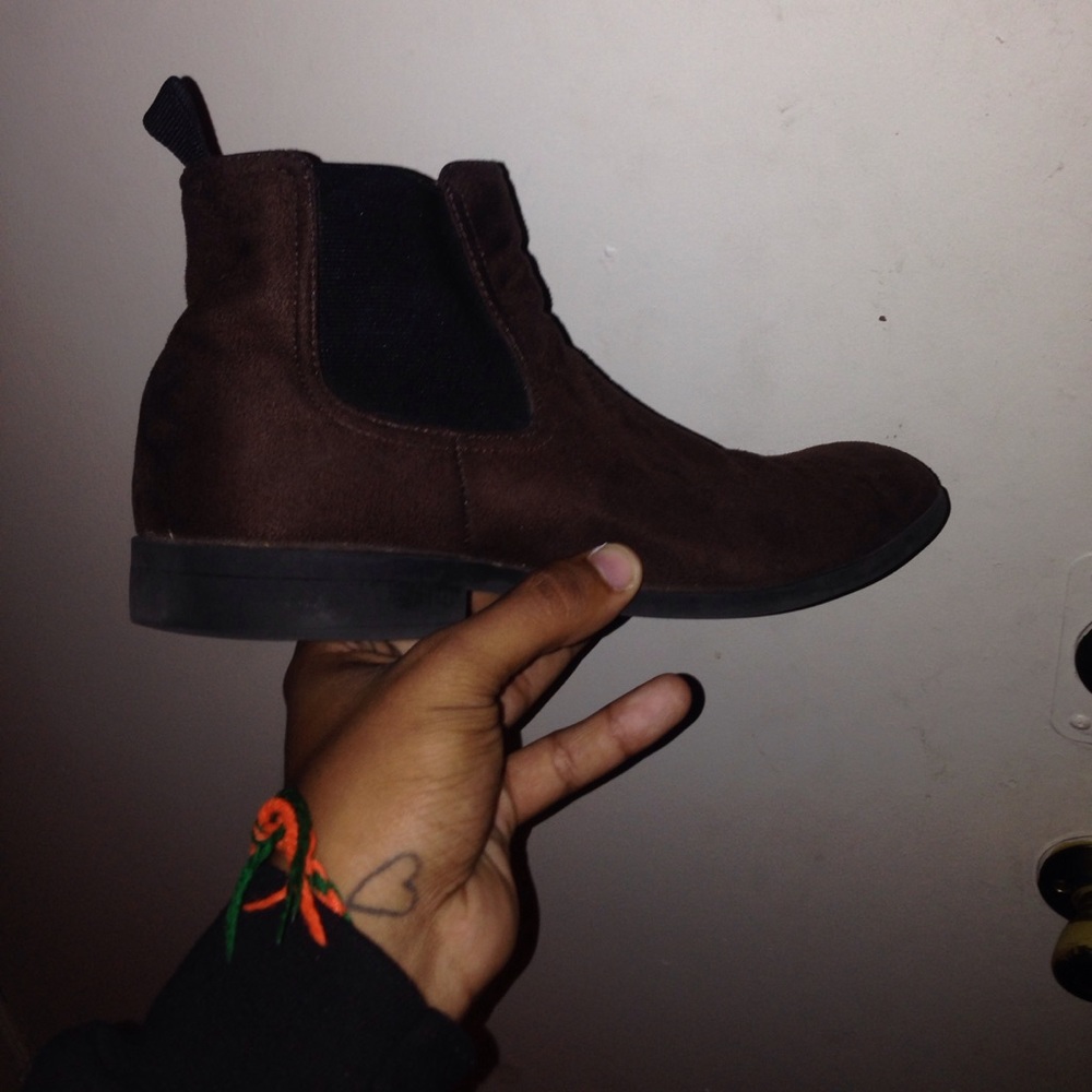 H&M Chelsea suede boots men