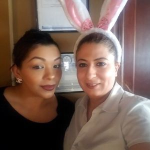 Meet your Posher, April amy