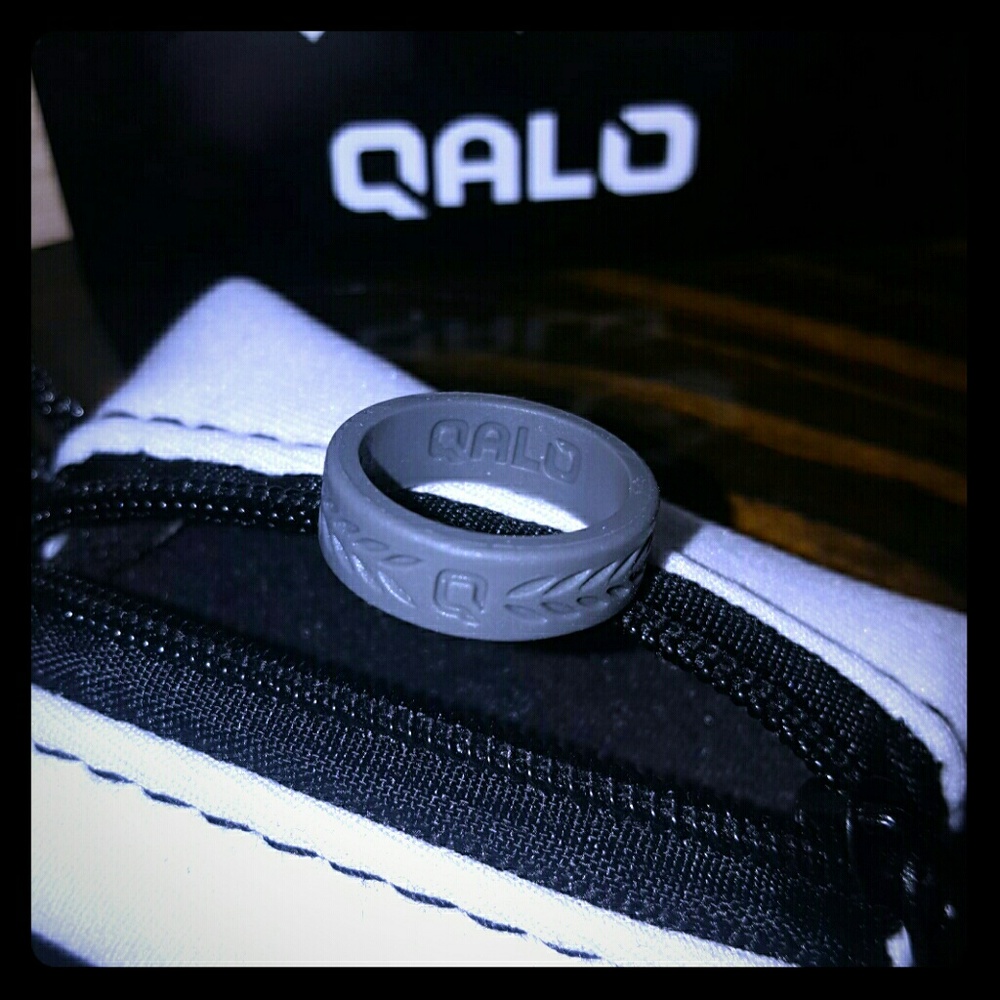 Qalo Ring