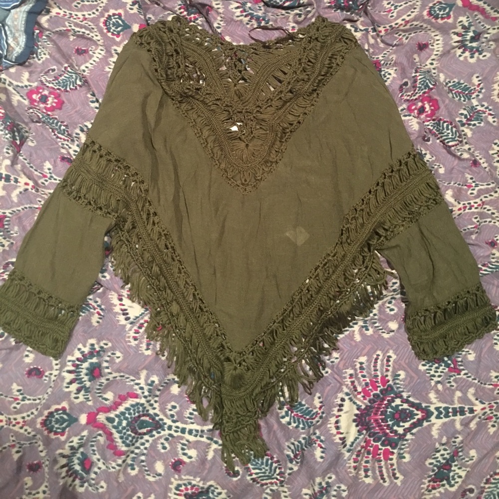 Light crochet long sleeve shirt!