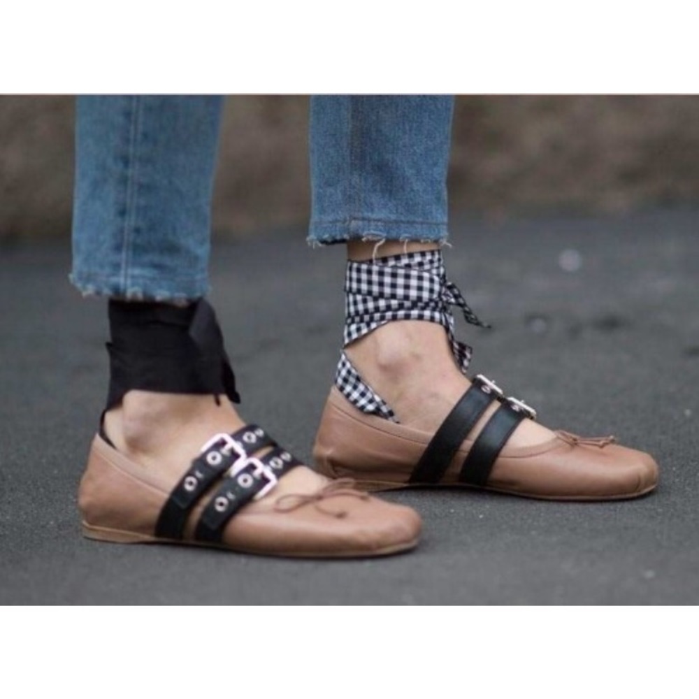 Last✨Juliet Nude Gingham Lace Up Ballet Flats - Picture 2 of 8