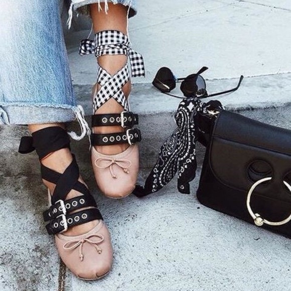 Cape Robbin Shoes - Last✨Juliet Nude Gingham Lace Up Ballet Flats