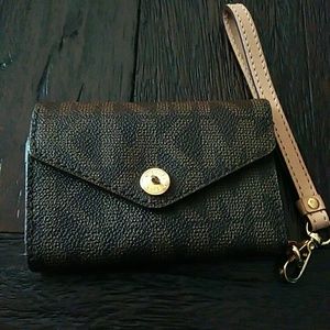 MK wristlet