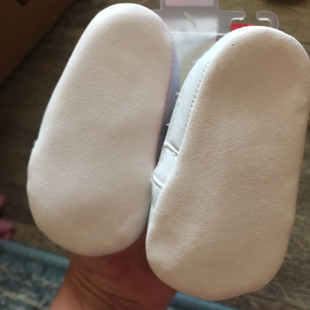 Baby Shoes - Picture 3 of 3