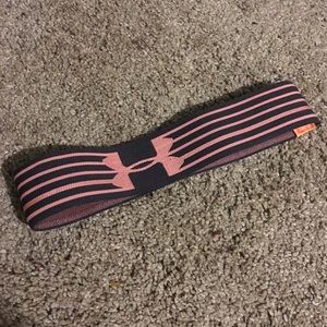 Under Armor Headband NWOT
