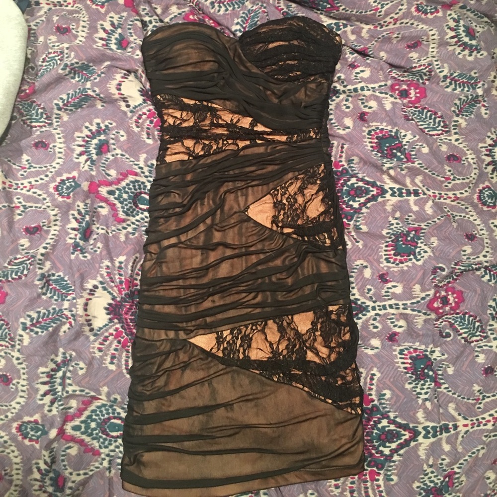 Beautiful lace body fitting dress