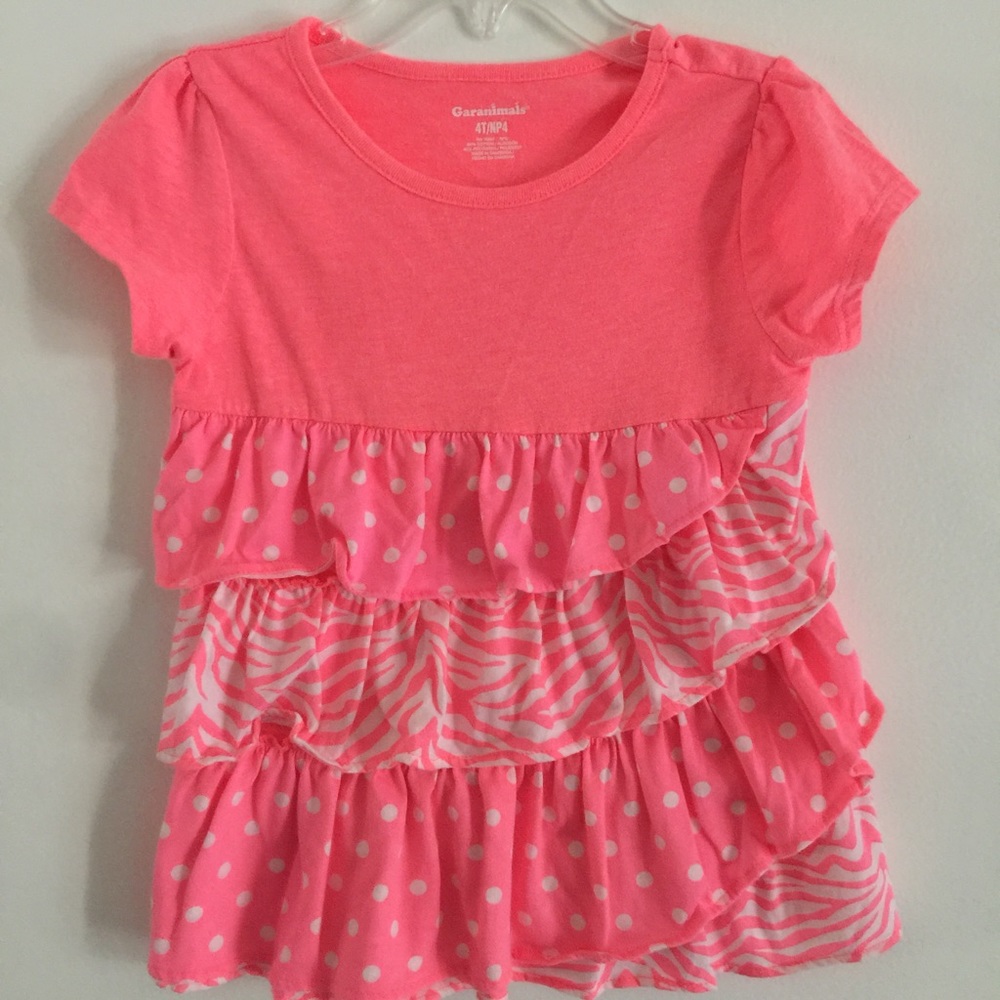 NWOT 4T  Pink & White top with layered ruffles.