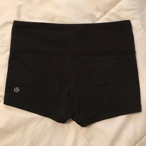 black lulu yoga shorts