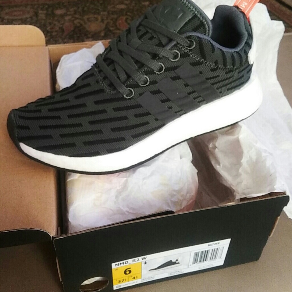 100% authentic Adidas NMD