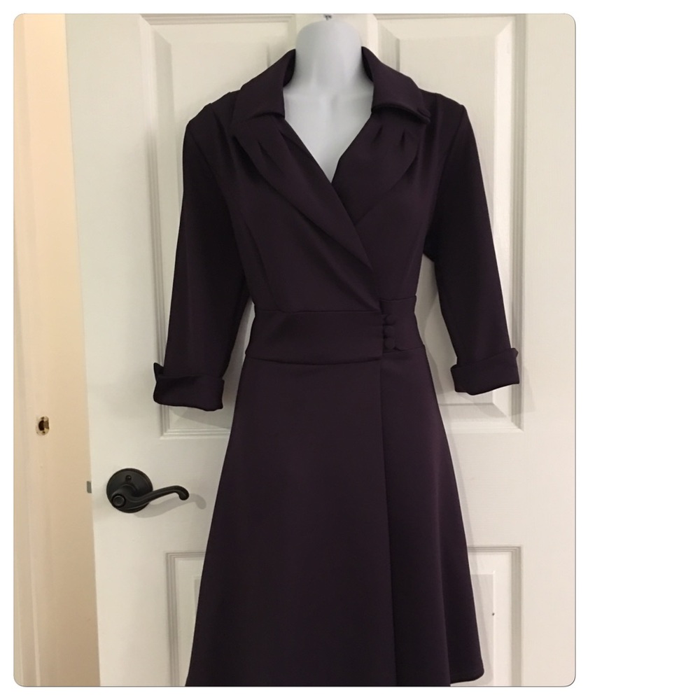 Plum 3/4 sleeve dress 👗 professional