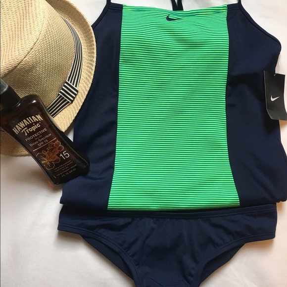 Nike Tankini Bathing Suit NWT - Picture 1 of 5