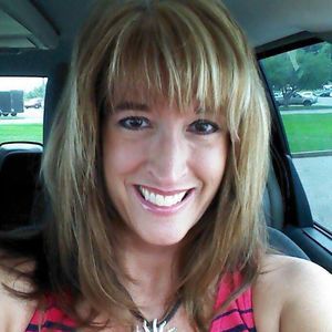 Meet your Posher, Kelli