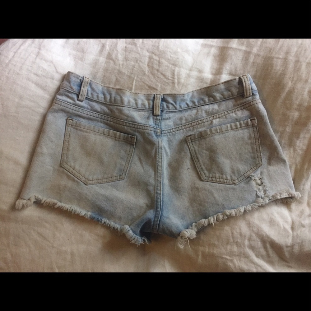 Vintage Denim Distressed Cut Off Shorts - Picture 3 of 5