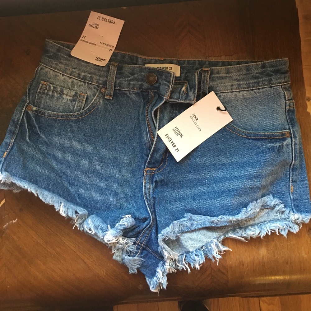 Forever 21 - Ripped Jean Shorts- Size 27 NWT