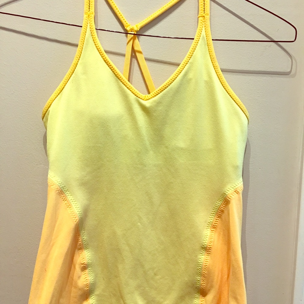 Lululemon yellow tank with inserts