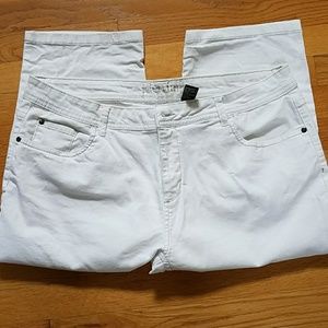 White denim style capris