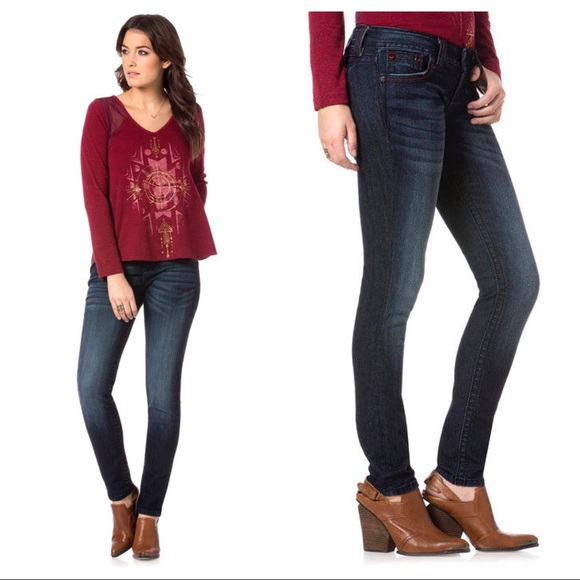 Miss Me Jeans - Picture 4 of 15