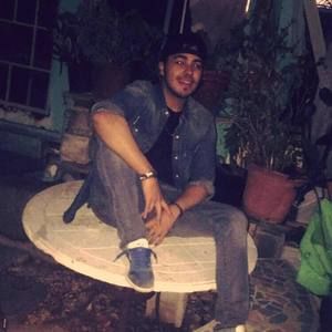 Meet your Posher, Gregory