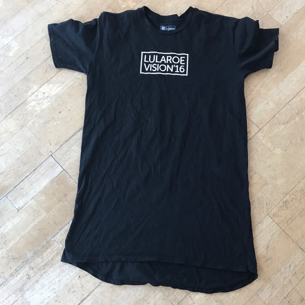 Black LulaRoe Patrick "Inspire Tour" Shirt