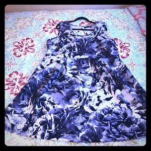 🎉SOLD🎉 Apt 9 Rose Print Dress