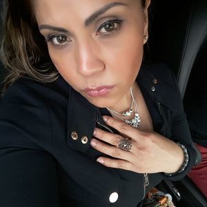 Meet your Posher, Christal