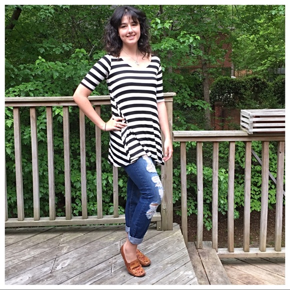 🆕 striped tunic - Picture 2 of 4