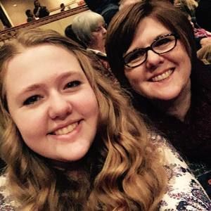 Meet your Posher, Abigail