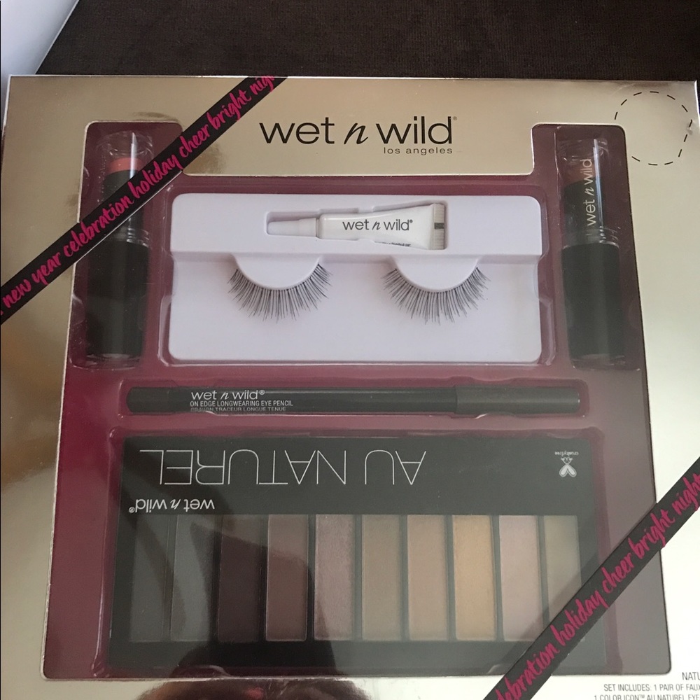 Wet n Wild kit *Brand 🆕 * eye palette....