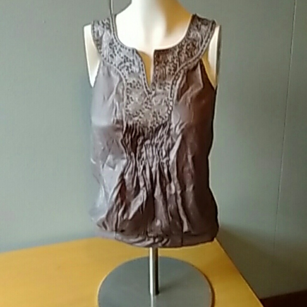 Silver gray sleeveless top