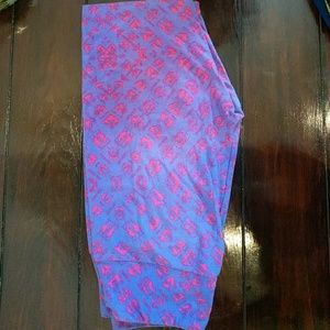 Lularoe OS Purple and pink leggings