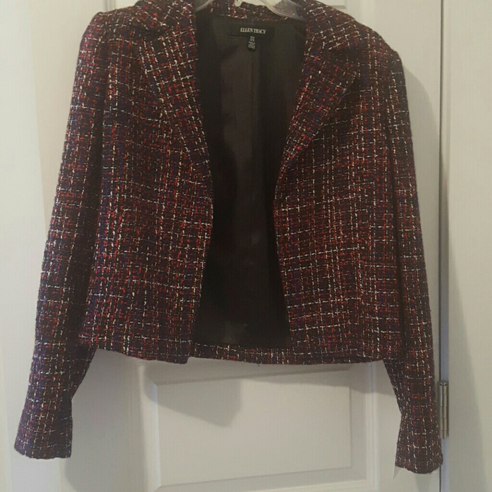 Ellen Tracy Adorable Tweed Blazer