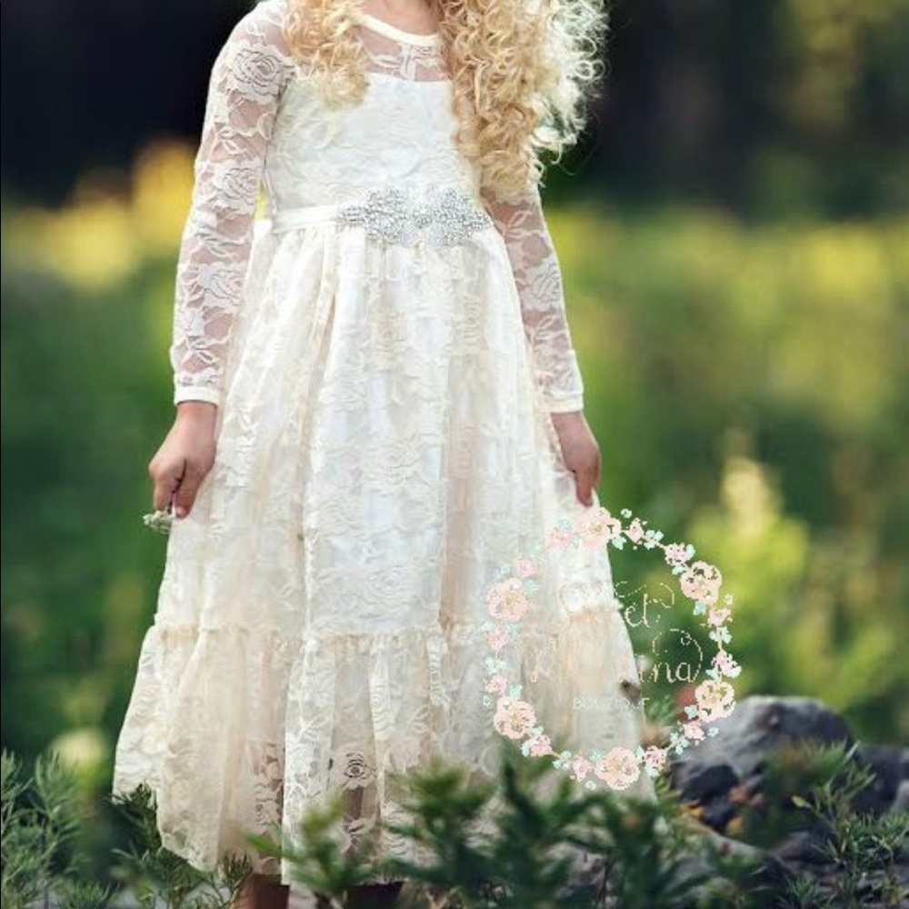 Lace flower girl dress