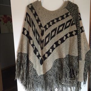 tan poncho