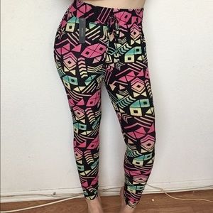 ShoSho Bold get-print workout pants