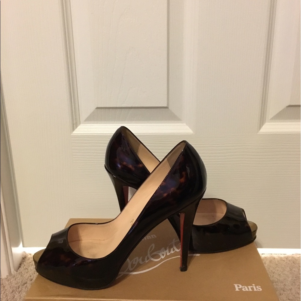 Christian louboutin - very prive turtle patent