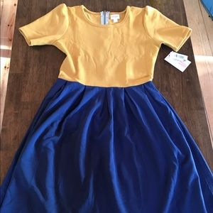 BNWT LuLaRoe Amelia