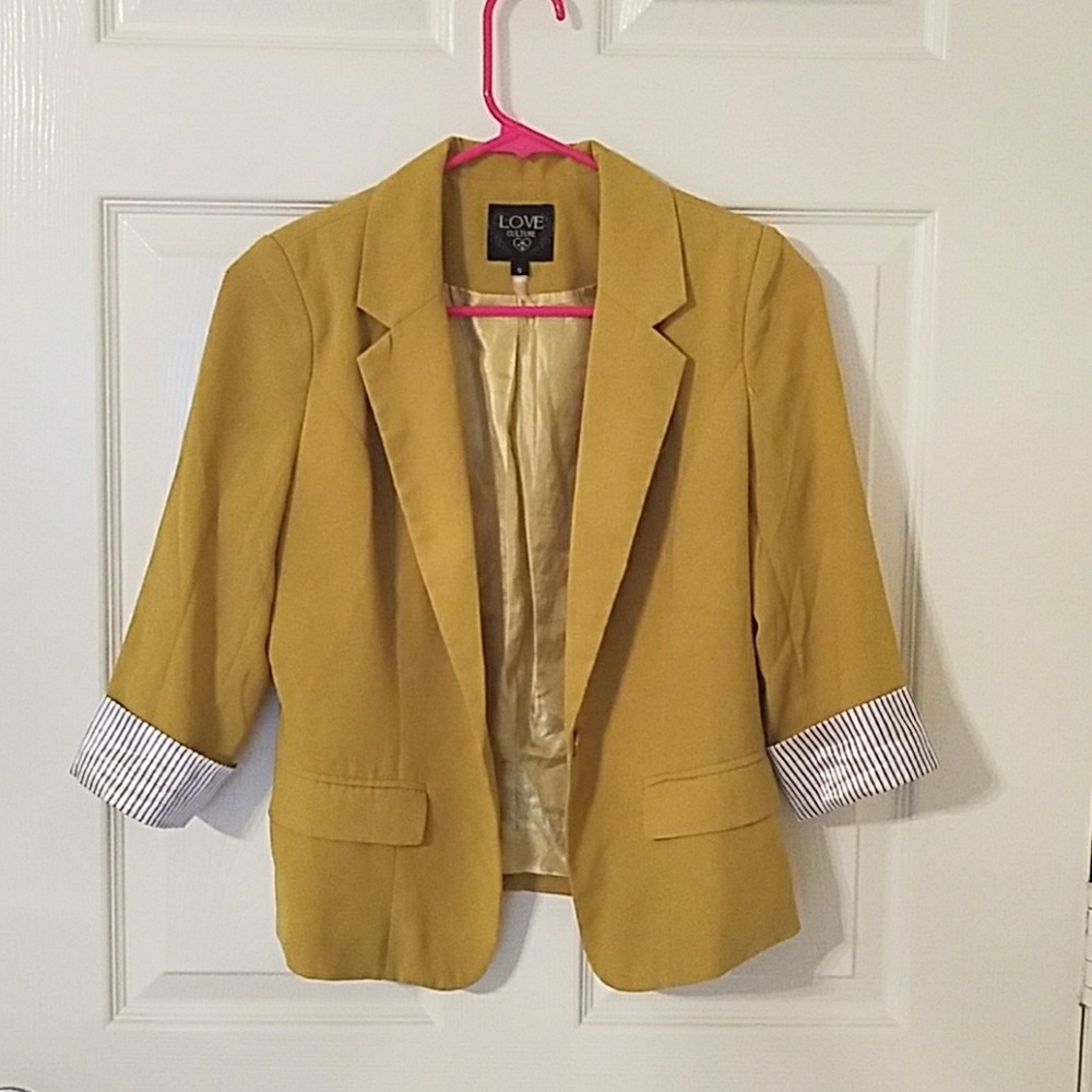 Green pea blazer