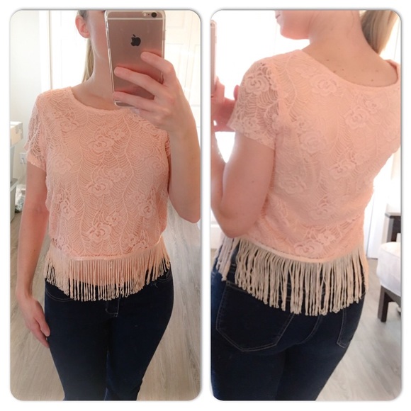 Peach lace fringe crop top - Picture 3 of 4