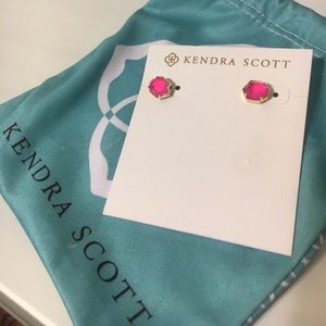 Kendra Scott earrings