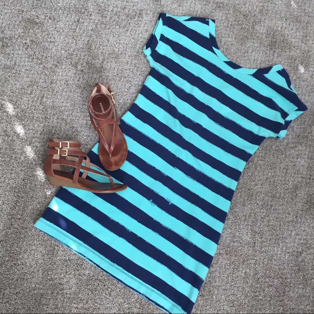 DONATING NEXT WEEK- Lilly Pulitzer t-shirt dress