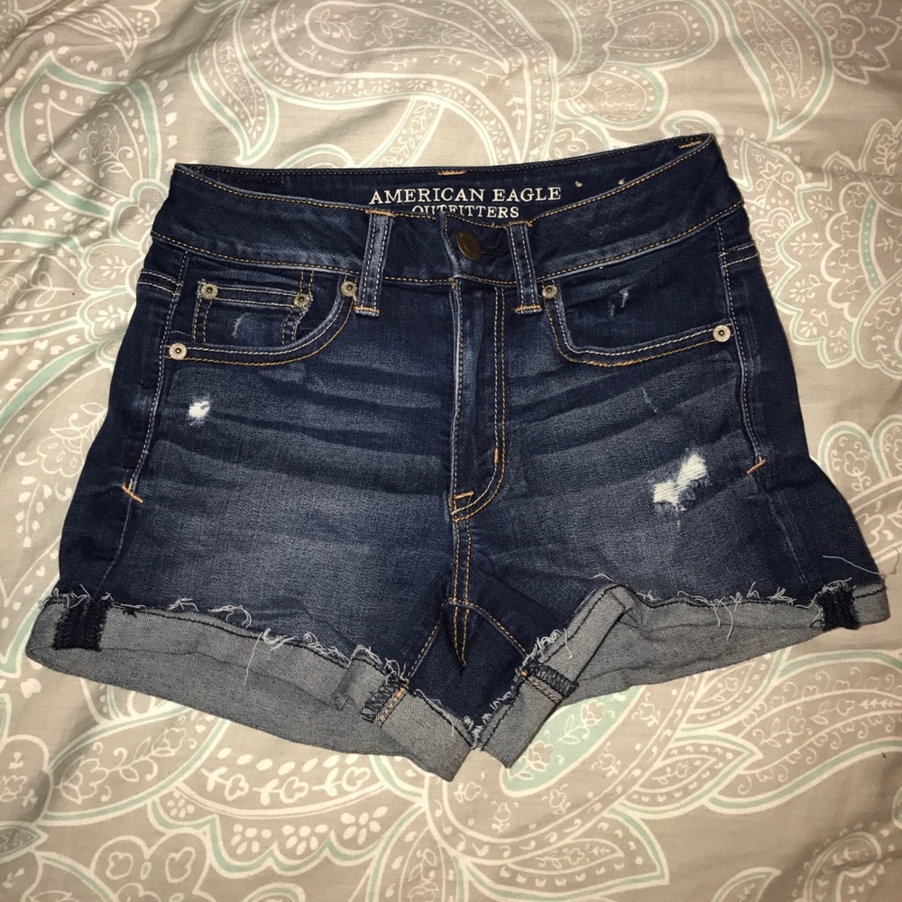 High Waisted American Eagle shorts