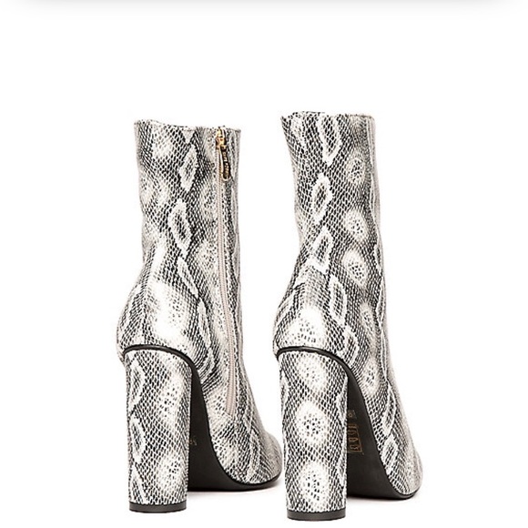 🆕Bryce Vegan Snake Print Ankle Boot - Picture 4 of 8