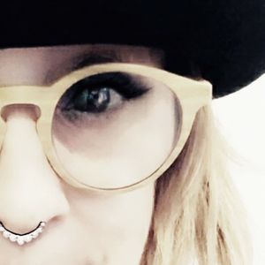 Meet your Posher, Dede