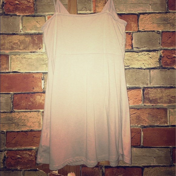 Top - Picture 2 of 3