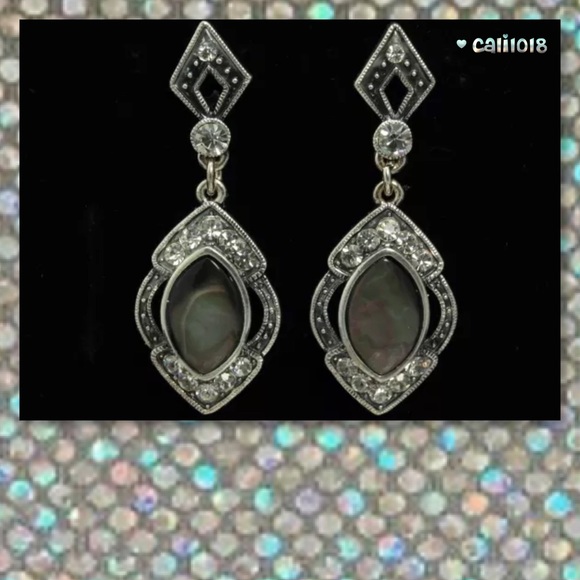 🆕 Rhombus Crystal Hematite Seashell Earring - Picture 2 of 2