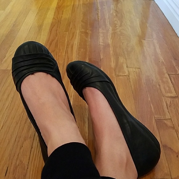 American Eagle Outfitters Shoes - American Eagle flats