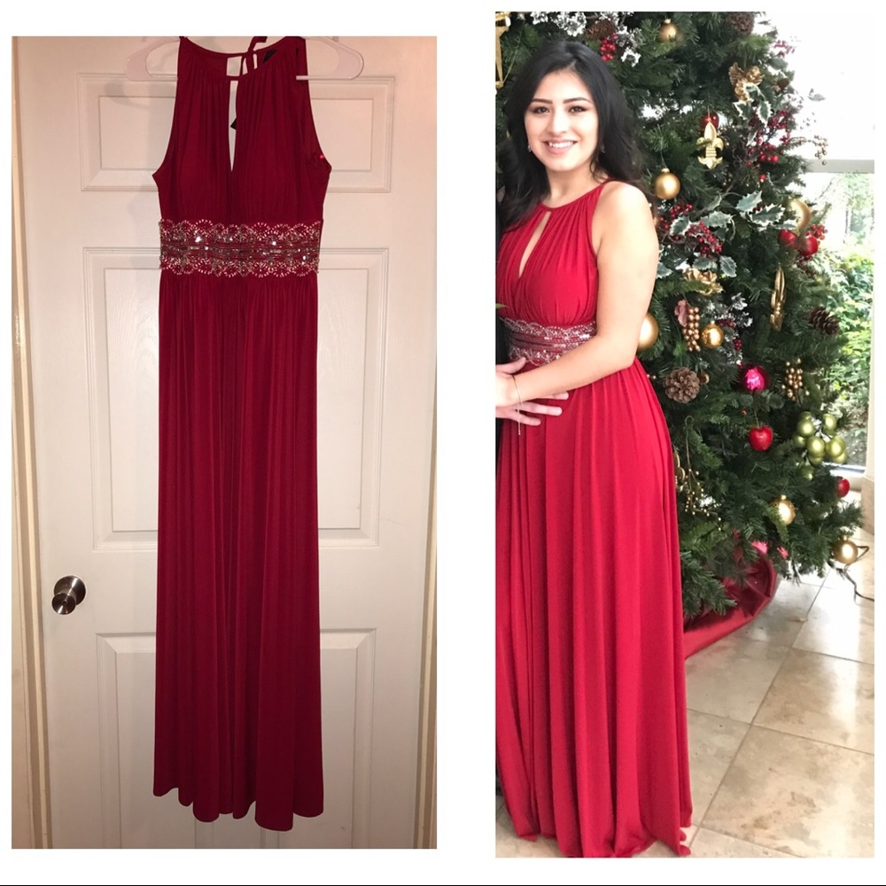 Long, comfortable ball Dress .